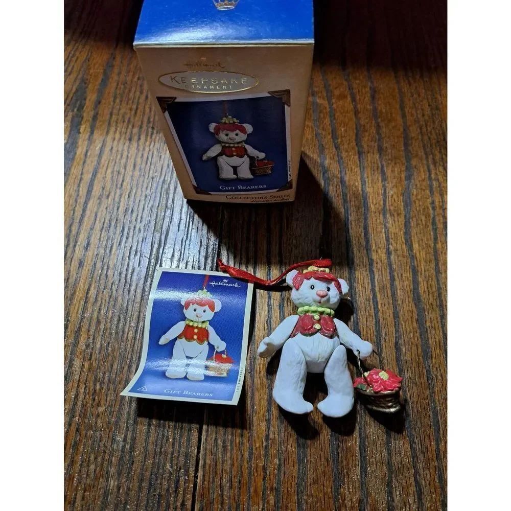 Vintage 2002 Hallmark Keepsake Gift Bearers #4 Christmas Holiday Tree Ornament